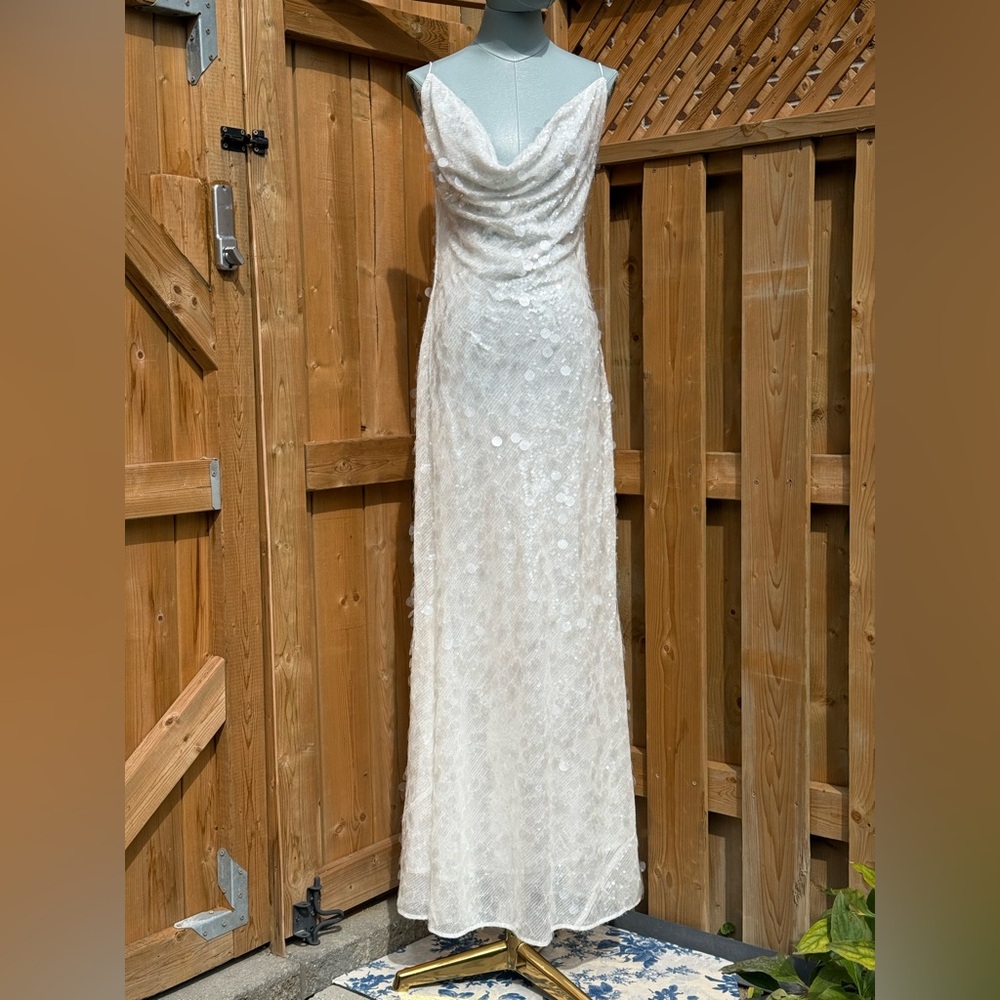 🆕 RAT & BOA 🧿 NWOT Evangeline Ivory Glistening Paillettes & Sequins Dress Sz L - Picture 3 of 17